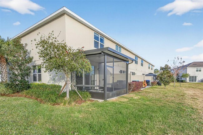 Building Photo - 2126 Crystal Bell St