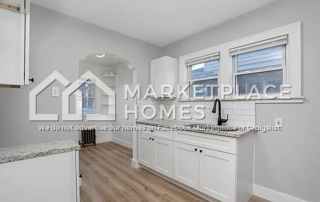 Building Photo - 16252 Ilene St