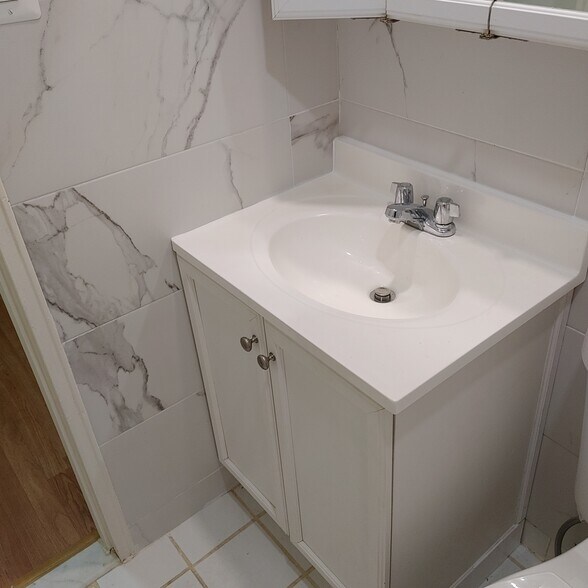 Building Photo - 23 Fargo Ct