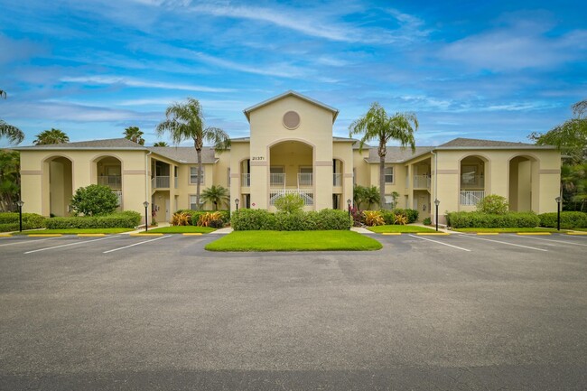 Primary Photo - ** Stoneybrook Estero - 1st Floor Condo - ...