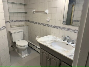 3/4 Bath - 71 Leitha Dr