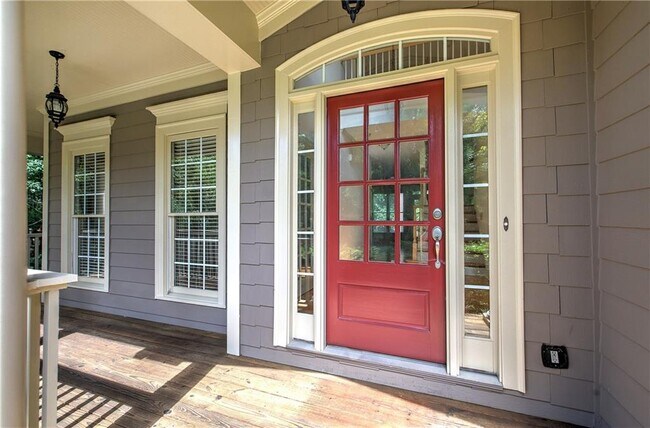 Building Photo - 2320 Starr Lake Dr NW
