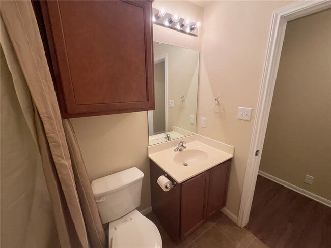 Building Photo - 315 Wildcat Dr