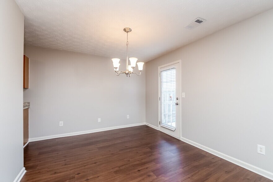 Building Photo - 5295 Tussahaw Crossing