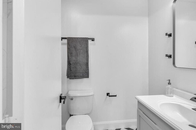 Primary Photo - 201 Timber Creek Rd