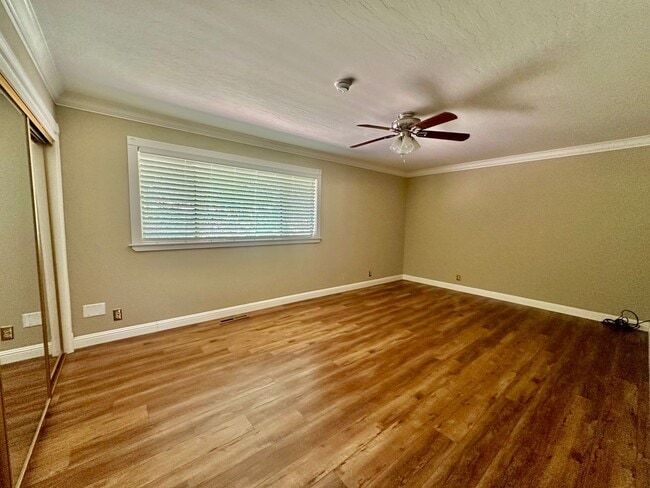 Building Photo - Single Story Home with Sparkling Pool, Large Spacious Lot with Top Schools! Monte Sereno/Los Gato...