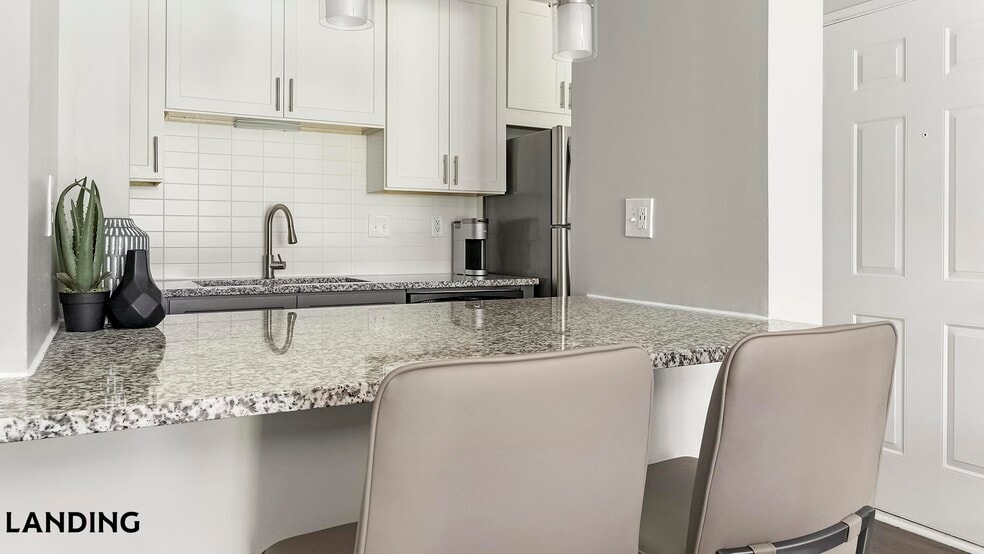 Building Photo - 3421 N Druid Hills Rd