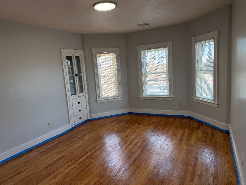 Building Photo - 50 Abington St