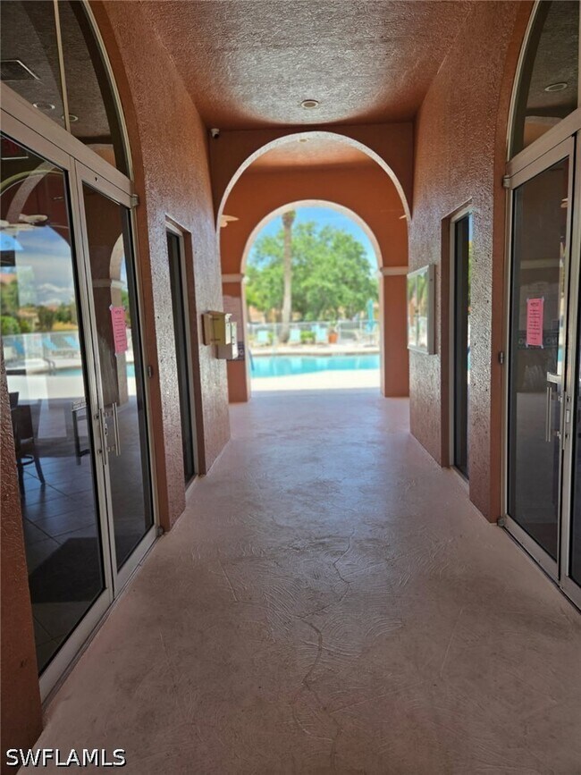 Building Photo - 7071 San Lorenzo Ct