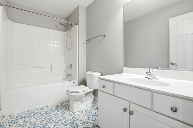 Building Photo - 15749 W Crobally Way