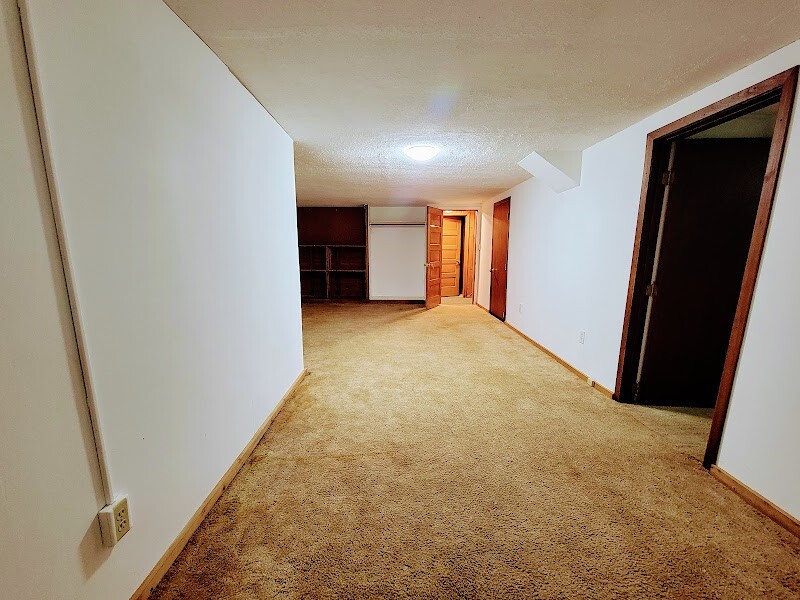 Building Photo - 1706 Ford Pkwy