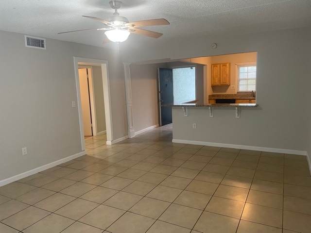 Building Photo - 2812 Somerset Park Dr