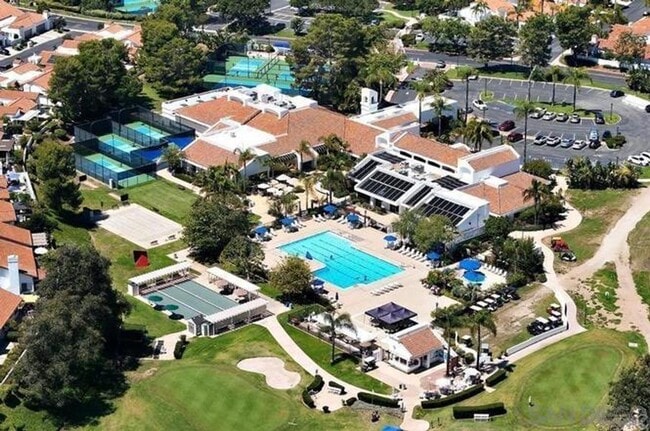 Building Photo - 2bd/2bth within the Ocean Hills Country Club!
