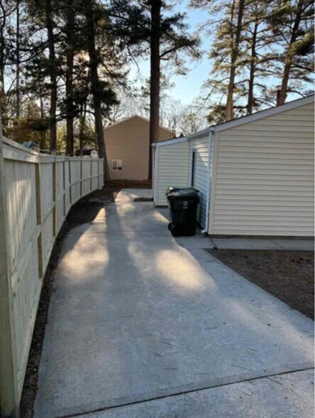 Building Photo - 8609 Keegan Ct