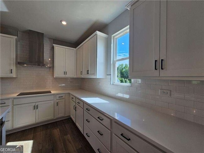 Building Photo - 3250 Willow Glade