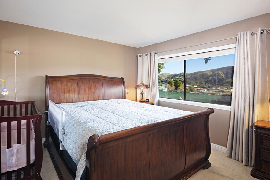 Bedroom 1 - 28652 Conejo View Dr