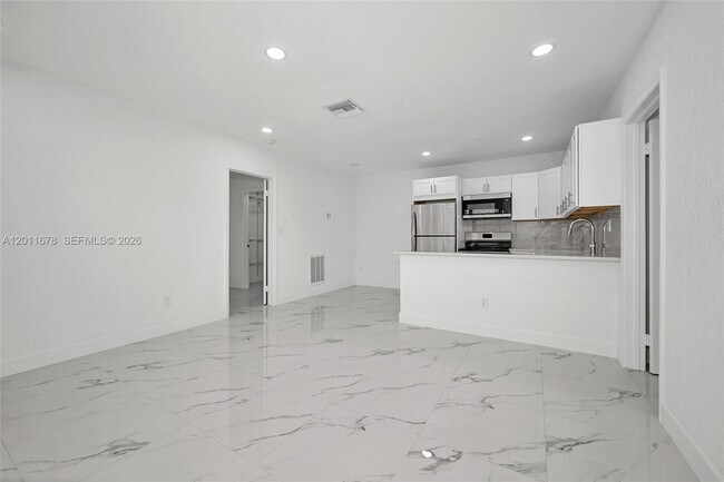 Building Photo - 8732 SW 145th St