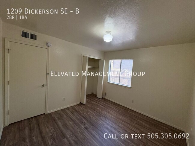 Building Photo - 1209 Dickerson Dr SE