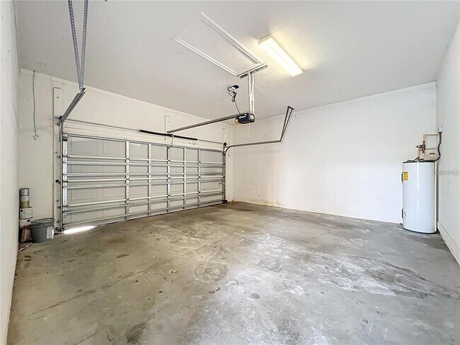 Building Photo - 6971 Tettenhall Ln