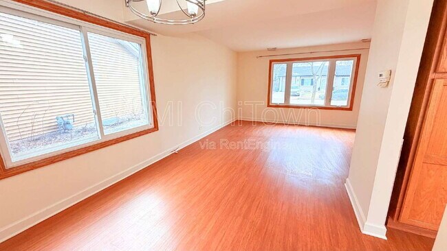 Building Photo - 503 Harbor Terrace