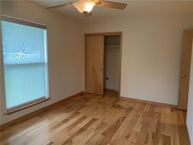 Building Photo - 2500 Barhill Dr