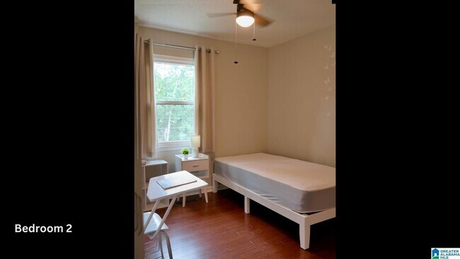 Building Photo - 1248 MacQueen Dr
