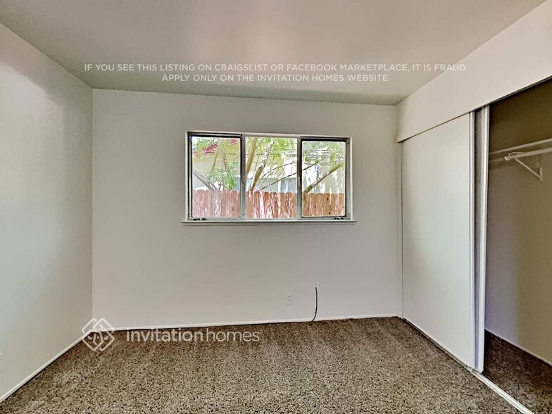 Building Photo - 2222 Babette Way