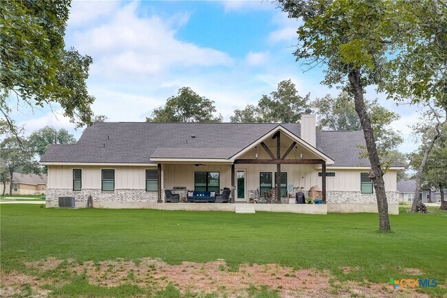Building Photo - 281 Cibolo Way