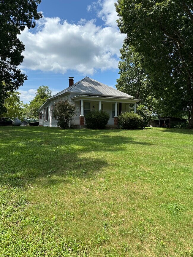 Building Photo - 1483 Hickory Creek Rd