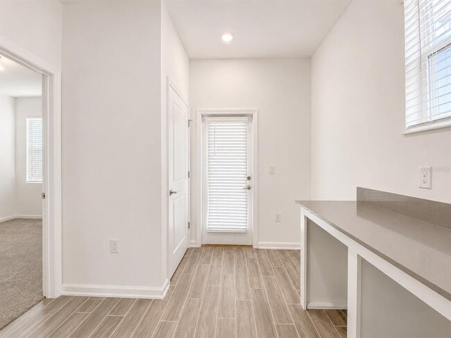 Building Photo - 1432 Viscaya Cove Blvd