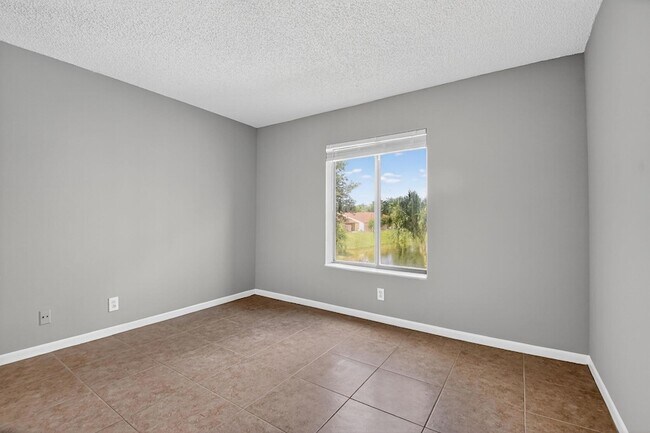 Building Photo - 629 Sea Pine Way