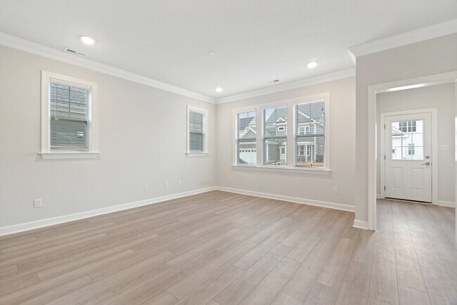 Building Photo - 2262 Sanibel Ln