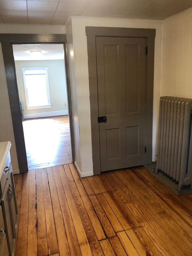 Building Photo - 225 S Burrowes St