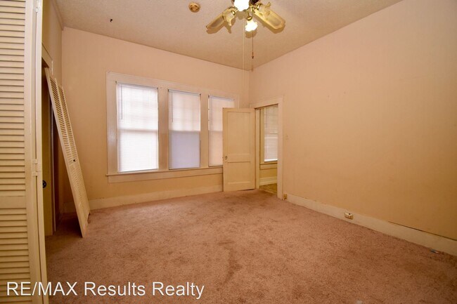 Building Photo - 1 br, 1 bath House - 615 South Vienna St.