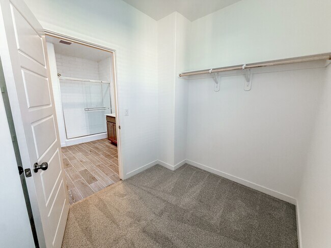 Building Photo - 4501 Stine Rd