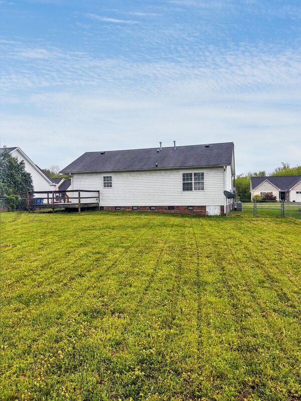 Building Photo - 2229 Saponi Village Ct