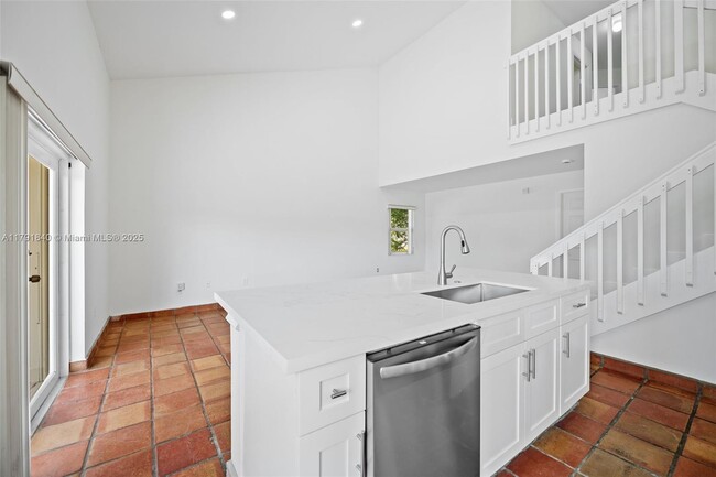 Building Photo - 14531 Hampton Pl