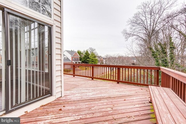 Building Photo - 6160 Cinnamon Ct
