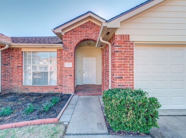 Building Photo - 7314 Tara Dr