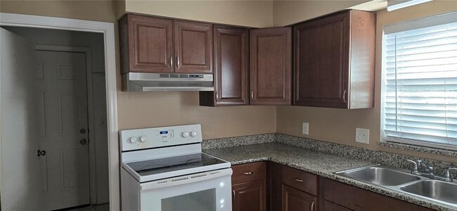 Building Photo - 2530 Georgia Ave