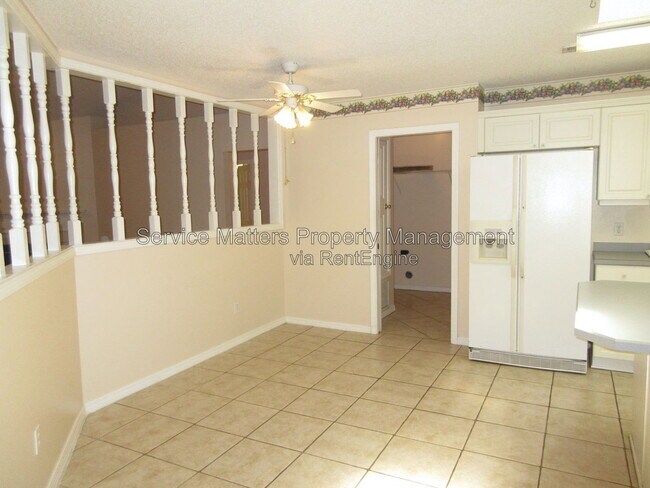 Building Photo - 3714 Deer Creek Ln