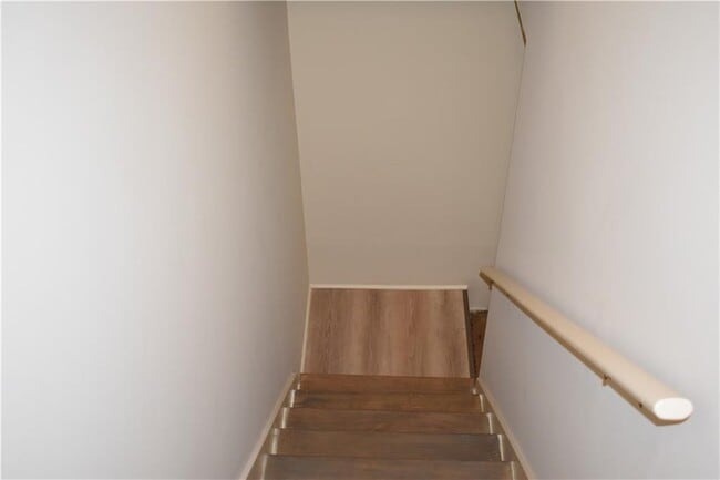 Building Photo - 132 Venture Path
