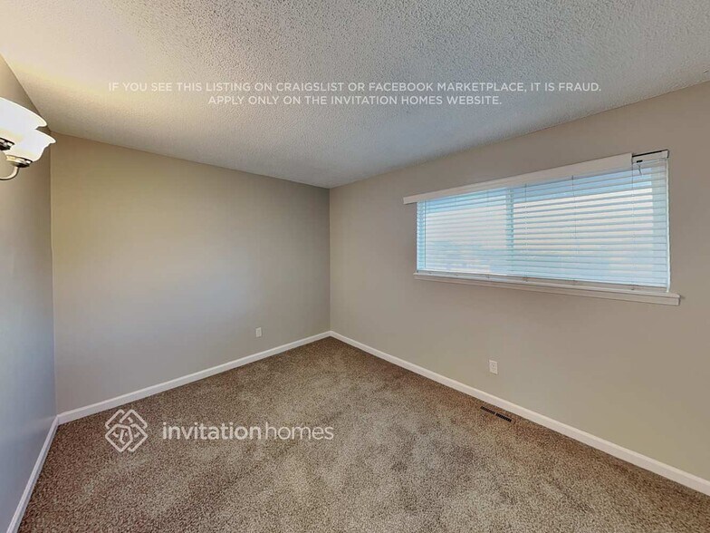 Building Photo - 8107 Lafayette St