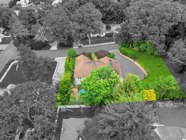 Building Photo - 4 2nd St