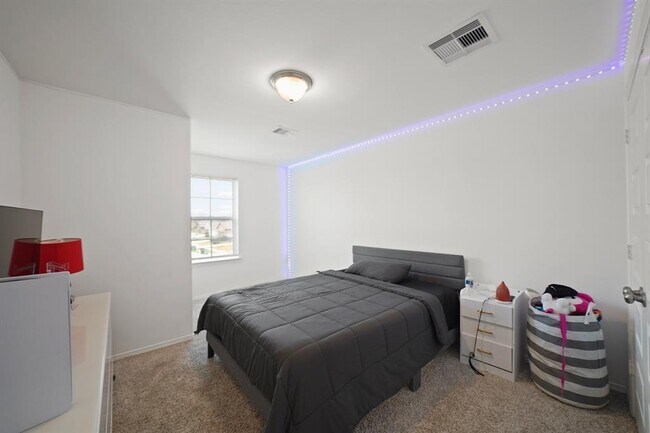 Building Photo - 5958 First Blush Dr