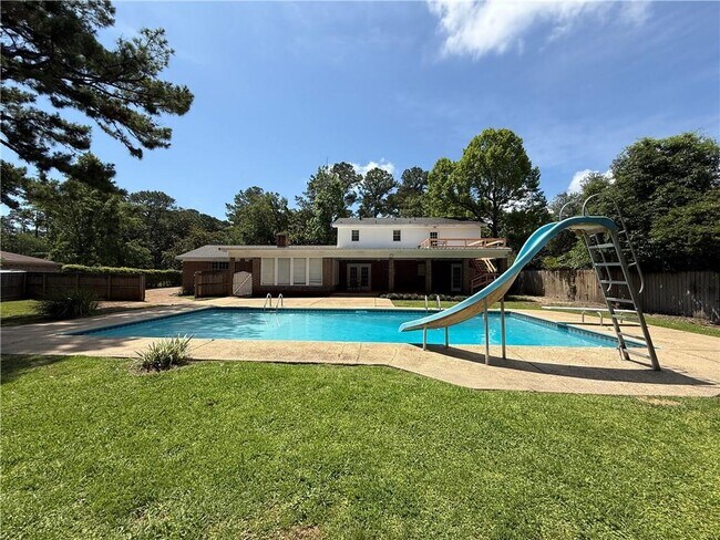 Building Photo - 3512 Shadowwood Ct