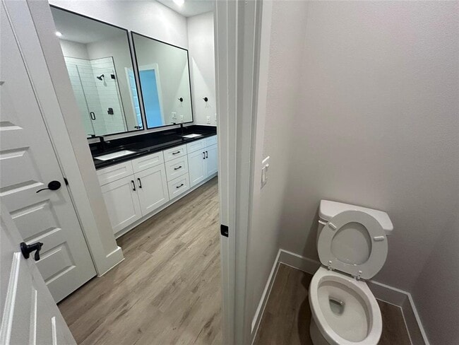 Building Photo - 7601 Bow Ct