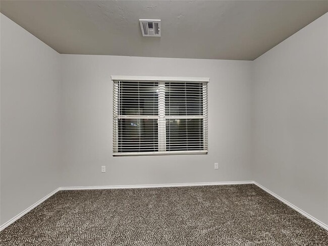 Building Photo - 11545 NW 100th St