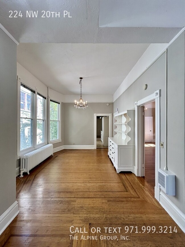 Building Photo - 224 NW 20th Pl