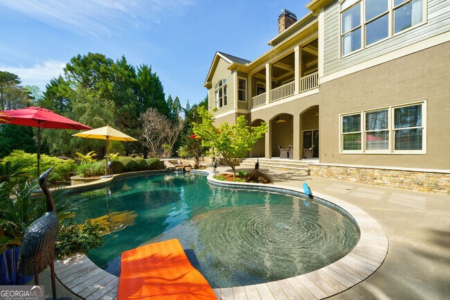 Building Photo - 115 Peninsula Dr